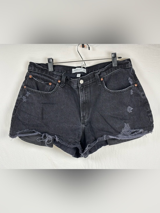 Abercrombie & Fitch Pants - Abercrombie & Fitch women’s 16 33 Faded Black Distressed boyfriend Denim Shorts